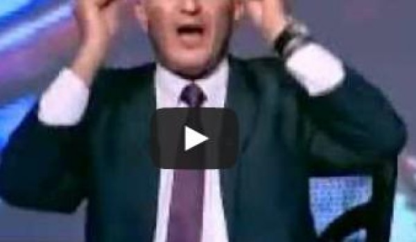 شاهد .. سيد علي يغلق الهاتف في وجه نقيب الصيادلة على الهواء