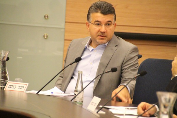 النائب جبارين يطالب بتمثيل للمواطنين العرب في لجنة اختيار المستشار القضائي للحكومة