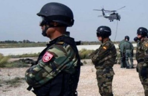 إصابة 3 جنود من الجيش التونسي في انفجار لغم بجبل سمامة بالقصرين