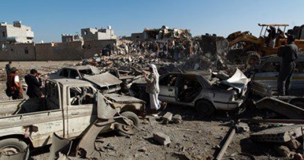 القوات اليمنية تعلن السيطرة على مواقع للحوثيين على مشارف عدن