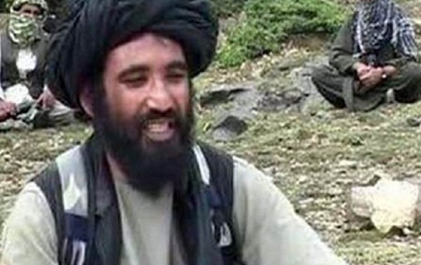 "طالبان " أمام خيارين بعد وفاة زعيمها الملا عمر