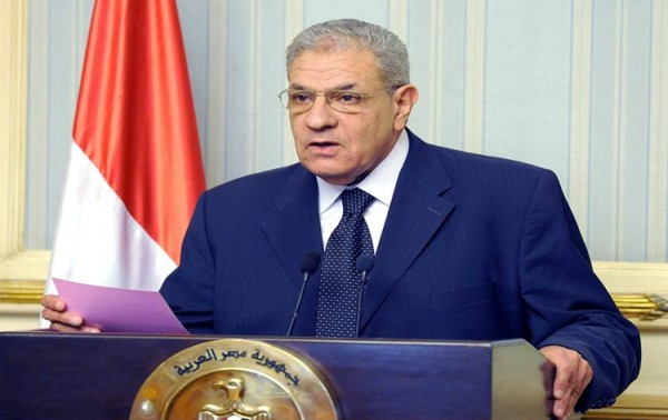 مصر - "محلب" يكشف حقيقة إجازة 6 أغسطس