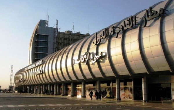 مطار القاهرة يعفي المشاركين في افتتاح قناة السويس من رسوم تأشيرة الدخول