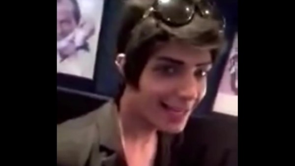 بالفيديو: طرد شاب خليجي مثلي الجنس من مصر