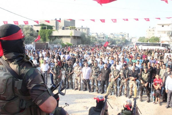 غزة: الآلاف يشاركون في مسير عسكري وحفل تأبين الشهيد القائد يوسف الوصيفي