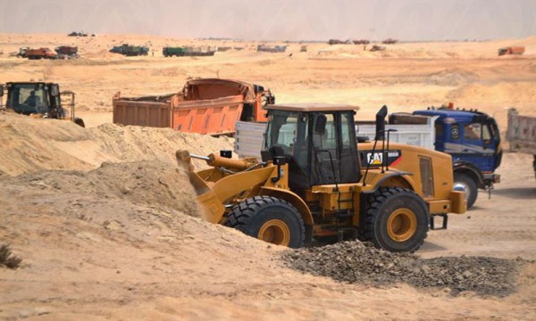 فيديو.. مدير مشروع القناة: 75% من كراكات العالم شاركت فى الحفر