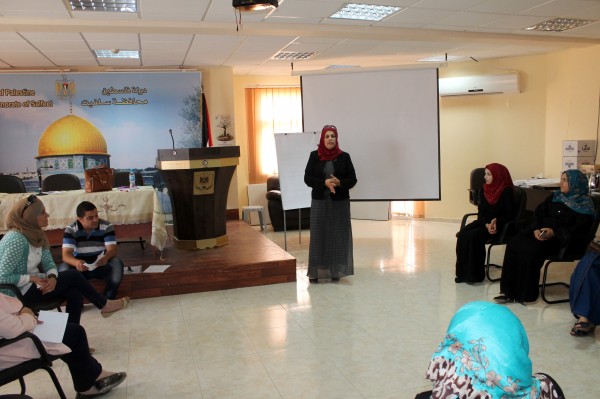 محافظة سلفيت بالتعاون مع جمعية نساء من اجل الحياة تعقد دورة تدريبية حول "مهارات التوظيف"