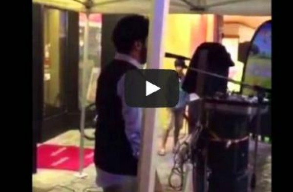 بالفيديو: سعودي يؤذن بميكرفون للموسيقا بالنمسا