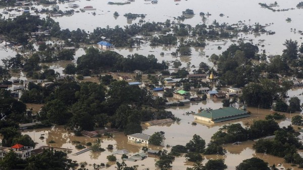 فيضانات بورما التي قتلت 46 شخص