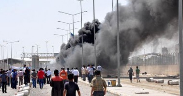 المعارضة السورية:ارتفاع ضحايا سقوط طائرة حربية على سوق بإدلب لـ 39 قتيلا