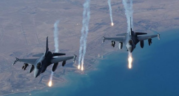 طيران التحالف يشن غارة جوية على مواقع تابعة للحوثيين في تعز
