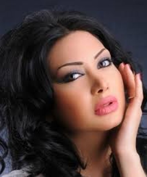 تداول صور "عارية" لدانا جبر وهي تُبرر