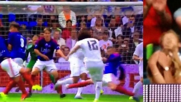 مارسيلو يعاقب طفلاً لانشغاله عن مباراة ريال مدريد