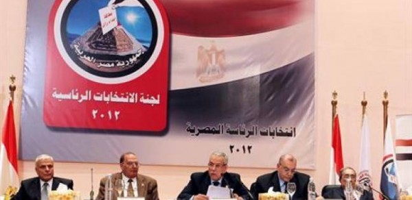 من مذكرات مصطفى بكري:"طنطاوي"رفض تنفيذ انقلاب عسكري وضبط شخص حاول حرق القصر الجمهوري