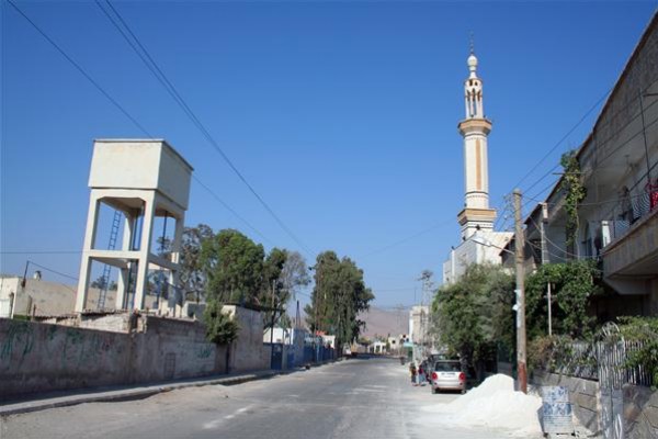قصف يستهدف مخيم خان الشيح واشتباكات في محيط مخيم خان دنون