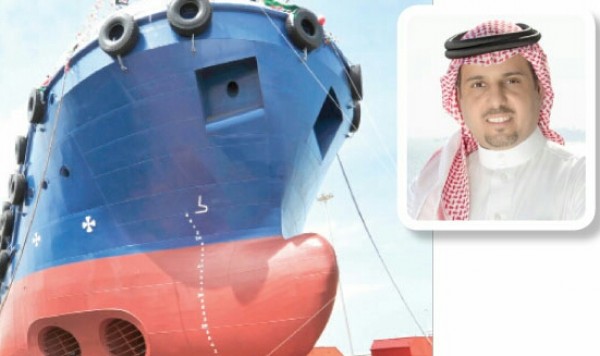 الكويت تتسلم اول سفينة من صناعة الزامل السعودية