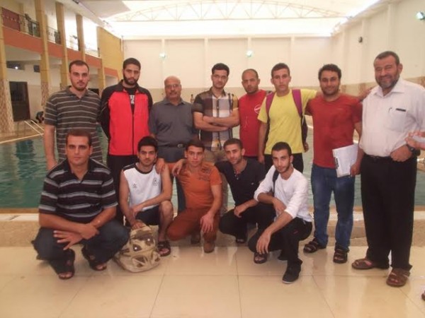 اتحاد السباحة والرياضات المائية ينظم بطولة فلسطين الخامسة للمسافات القصيرة بنادي الاصدقاء