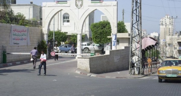طواقم بلدية غزة توقف خدماتها 48 ساعة بعد الاعتداء على احد موظفيها