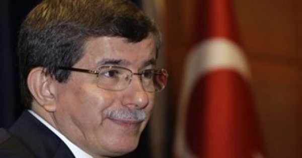 تعيين ايشين جوردجان أول وزيرة محجبة فى تركيا