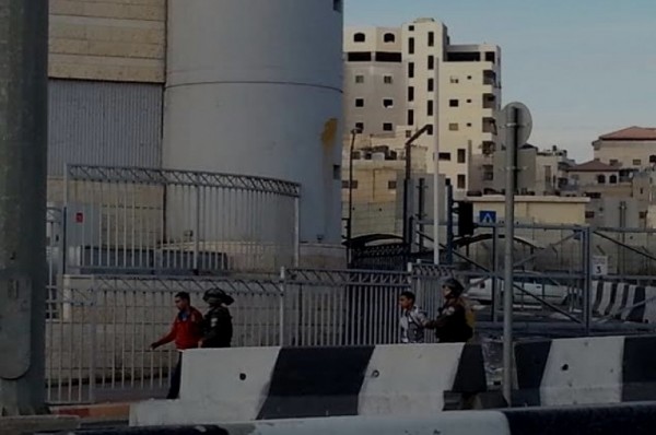 إصابة شاب صعقه جنود الاحتلال بالكهرباء بشعفاط