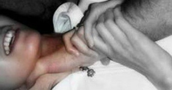 مصر: عجوز يغتصب طفلة صديقه وتحمل منه سفاحا