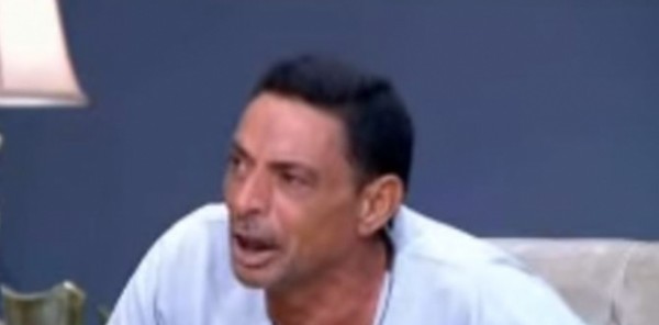 شاهد.. مؤذن «الصلاة خير من فيس بوك» يعلن إضرابه عن الطعام