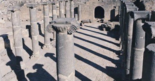 اليونيسكو تعتبر تدمير معبد " تدمر" بوسط سوريا "جريمة ضد الحضارة"