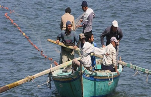 اختفاء 30 صياداً مصرياً قرب السواحل الليبية