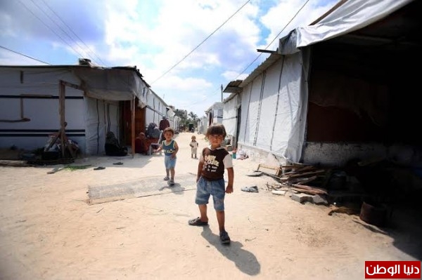 حر الصيف يشتد ومعاناة أهالي الكرفانات بغزة مازالت  مستمرة