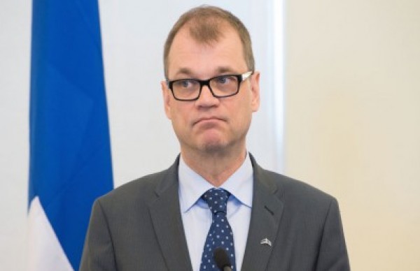 رئيس وزراء فنلندا يعرض منزله على طالبي اللجوء