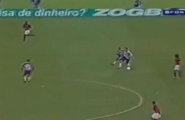 فيديو...مهارات حراس المرمى في كرة القدم
