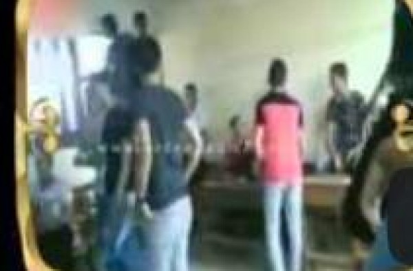 التعليم بالدقهلية تعلن فصل طلاب مدرسة المشاغبين ... فيديو