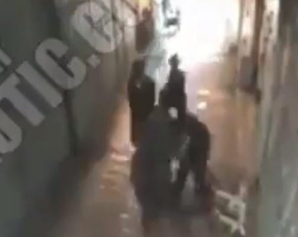 فيديو خطير .. إحدى عمليات الطعن صباح الخميس
