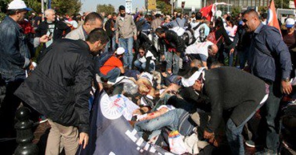 اجتماع طارئ للحكومة التركية لبحث تداعيات انفجارى أنقرة