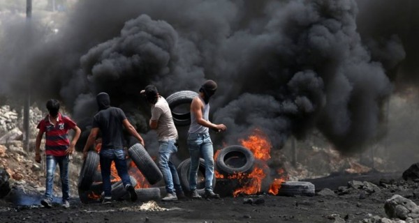 مواجهات عنيفة مع قوات الاحتلال في كفر عقب شمال القدس