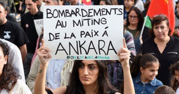 الجالية الكردية بفرنسا تتظاهر تنديدا بتفجيرات أنقرة