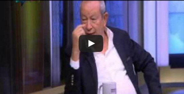 "ساويرس" يعلن شراء 20 جزيرة باليونان للسوريين