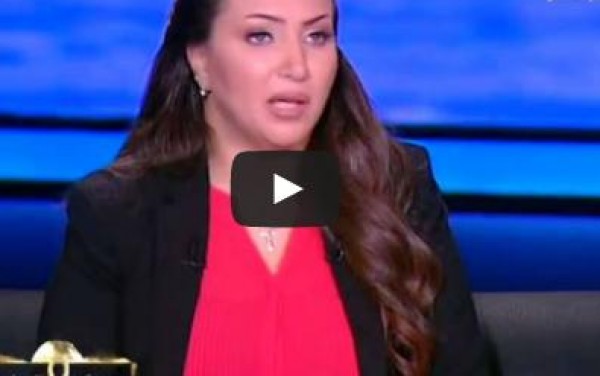 مذيعة «الحياة» تسخر من وكيلة نقابة الطب التكميلى .. اتفرج