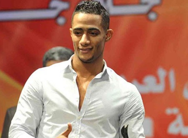 صورة صادمة .. محمد رمضان يكشف عن شكله الحقيقي قبل دخوله "آلة الزمن"