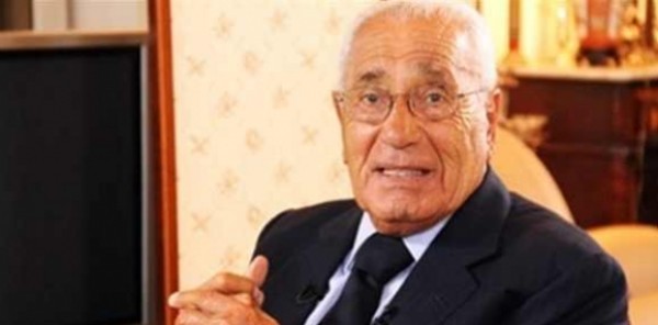 سيد على لهيكل: أنتم من اخترعتم نسبة 99% أيام عبدالناصر