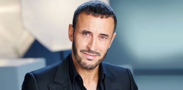 كاظم الساهر مغازلا "متسابقة مصرية": "غمزاتك تجنن"