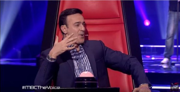 من هو المشترك الذي جعل صابر يرقص على كرسيه؟