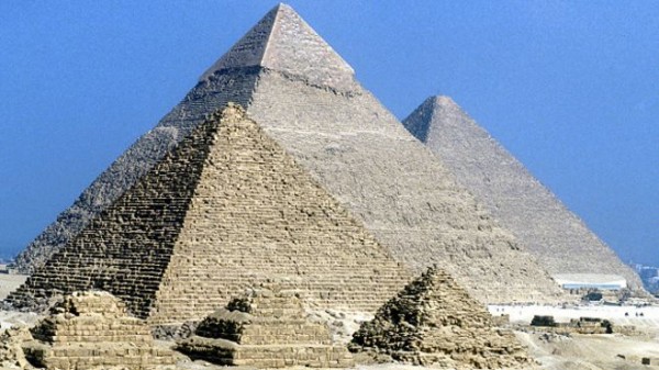 بدء مشروع علمي لاستكشاف المزيد من أسرار الأهرامات في مصر