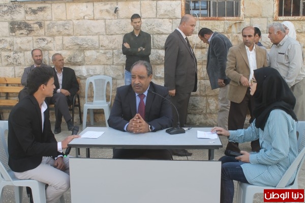 المحافظ البلوي ضيف اذاعة الصحفي الصغير في مدرسة فرخة