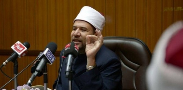 وزير الأوقاف المصري: الدعاء للرئيس في المساجد ممنوع