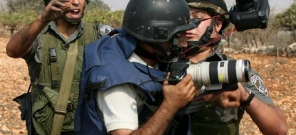 90 اعتداءً إسرائيليا في أعنف استهداف للصحفيين منذ العدوان على غزة
