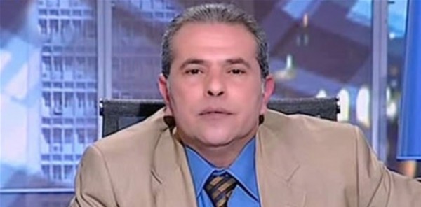 توفيق عكاشة لخالد أبو النجا...روح أتعالج يا ابني
