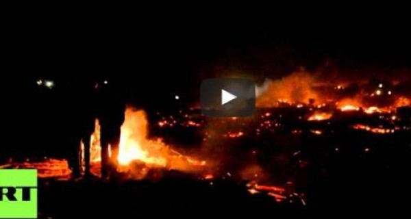 النيران تلتهم مخيما يقطنه 6000 لاجئ إثر هجمات باريس (فيديو)