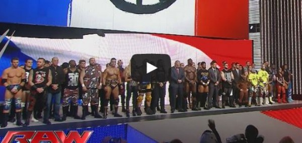 نجوم الـ WWE يقفون دقيقة حداد على أرواح ضحايا تفجيرات فرنسا
