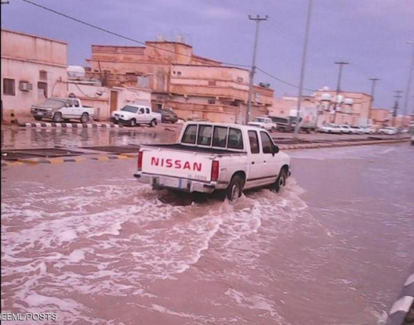 استنفار في محافظة حفر الباطن السعودية بعد أمطار محملة بالبرد دنيا الوطن